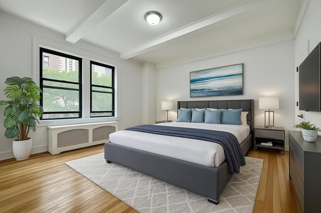 Building Photo - 308 W 104th St
