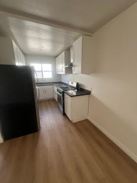 Foto del edificio - 3636 Mentone Ave