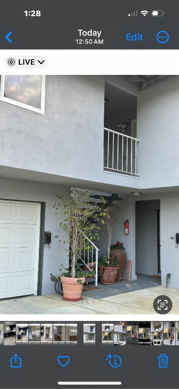 Building Photo - 121 Calle Vista