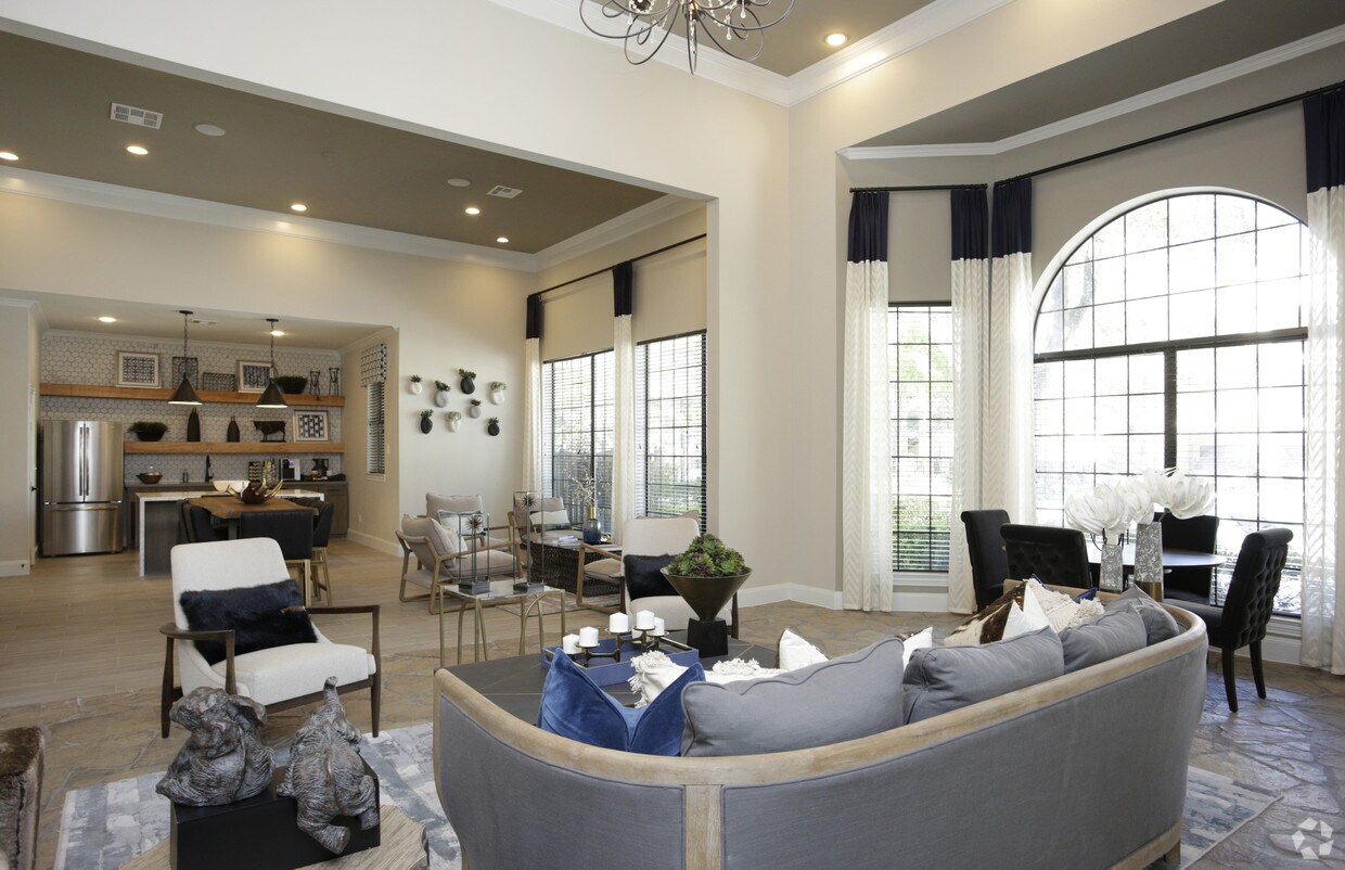 The Columns at Westchase Apartments Houston, TX