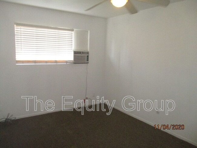 Foto del edificio - 280 E Whitney Ave