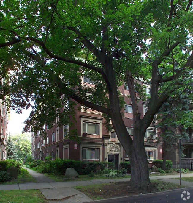 Building Photo - 208-212 Pearl St