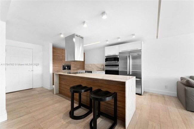 Foto del edificio - 1140 NE 191st St