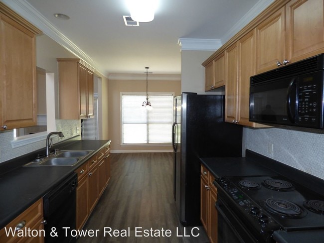 Building Photo - 3 br, 2 bath House - 2018 Forest Lakes Ln