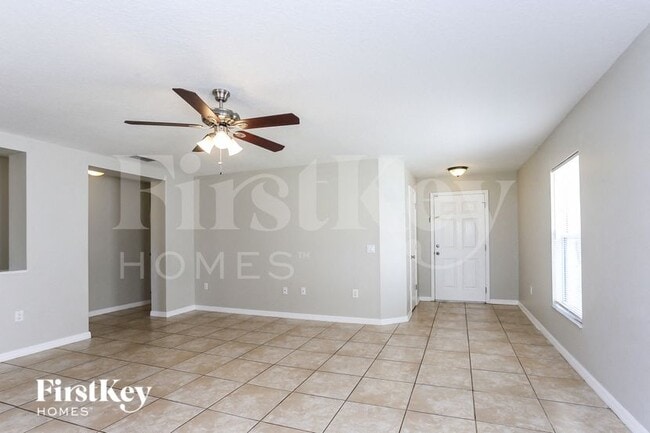 Building Photo - 2610 Whitewood Rd