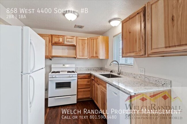 Building Photo - 868 N 4400 W