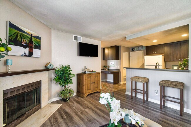 Sala y comedor - Margarita Summit Apartments