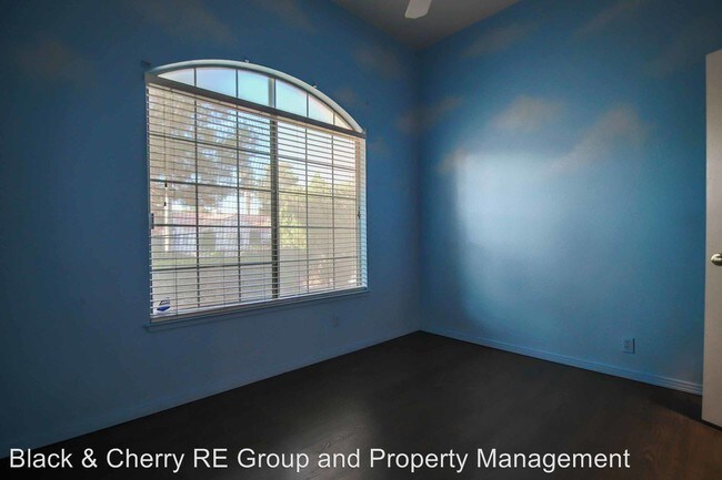 Building Photo - 3 br, 2 bath House - 5725 Solimar Lane