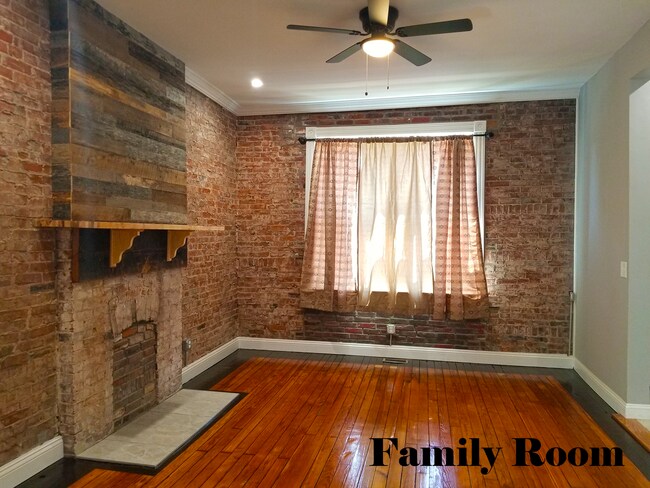 Foto del edificio - 3228 California Ave