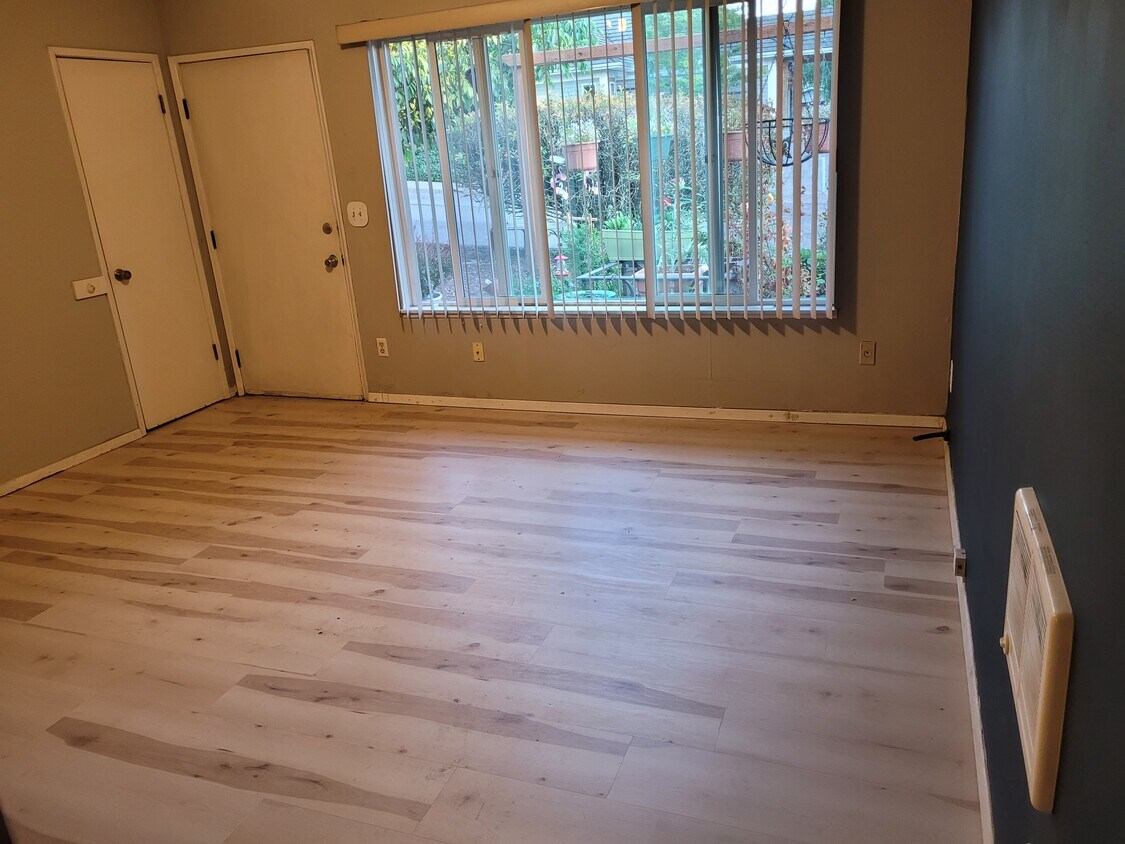 2207 SW Dolph Ct Unit 2207, Portland, OR 97219 2207 SW Dolph Ct