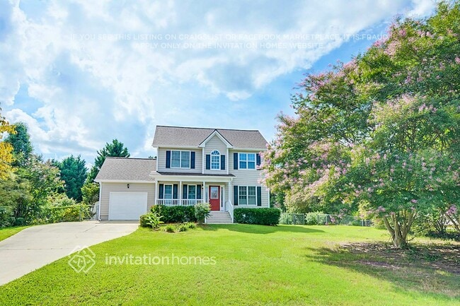 Building Photo - 109 Woodsorrell Ct