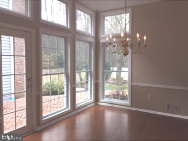 Foto del edificio - 9 Stonebridge Ln