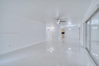 Building Photo - 400 Minorca Ave