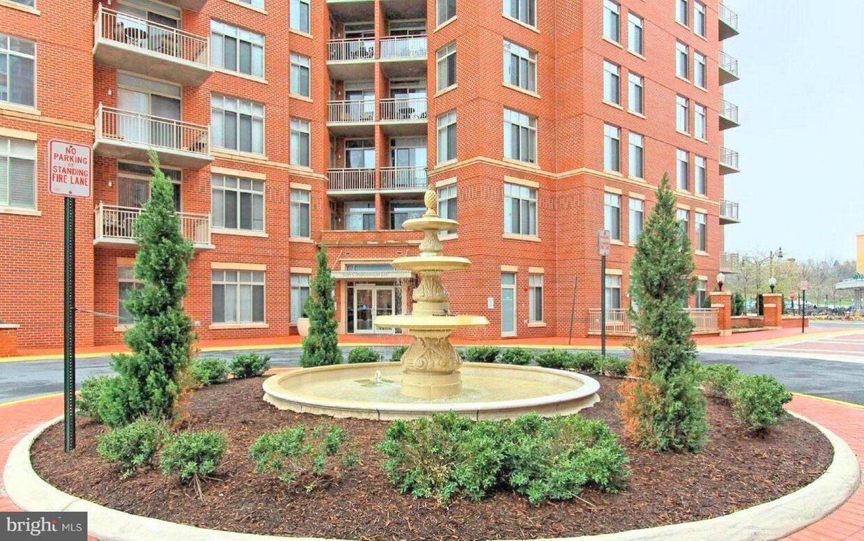 Primary Photo - 4480 Market Commons Dr