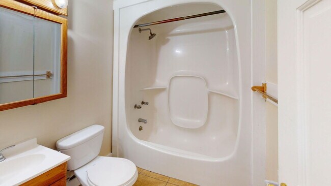 Foto del edificio - 1373 Indianola Ave