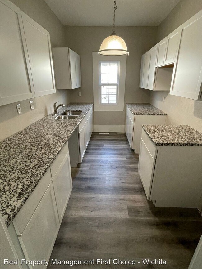 Foto del edificio - 4 br, 1.5 bath House - 1105 N Cleveland