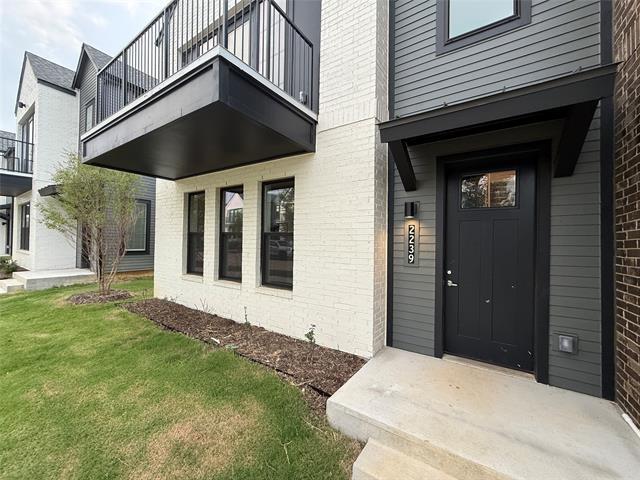 Foto del edificio - 2239 Moonflower Ct