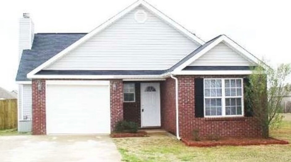Primary Photo - 107 Sark Dr