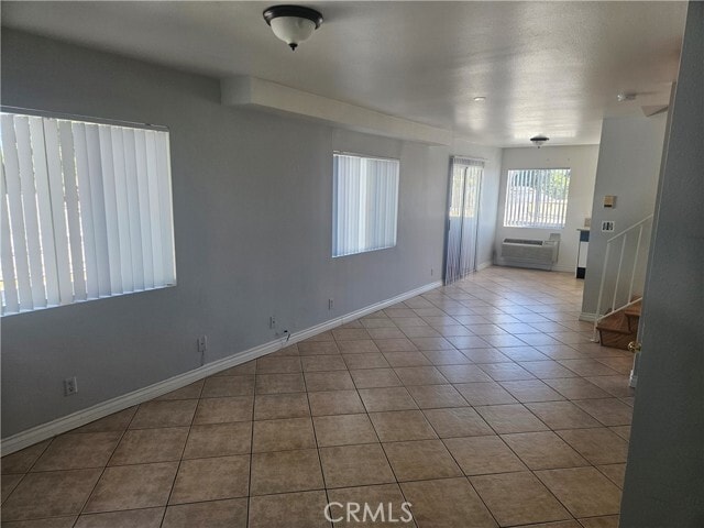 Foto del edificio - 14159 Gilmore St