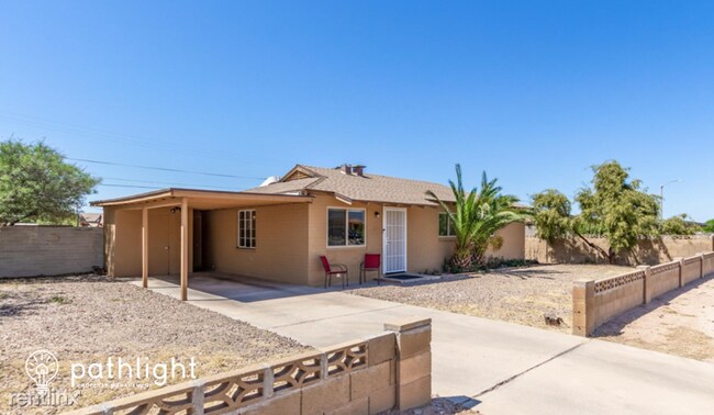 Foto del edificio - 3 br, 1 bath House - 4766 E Winsett Street...