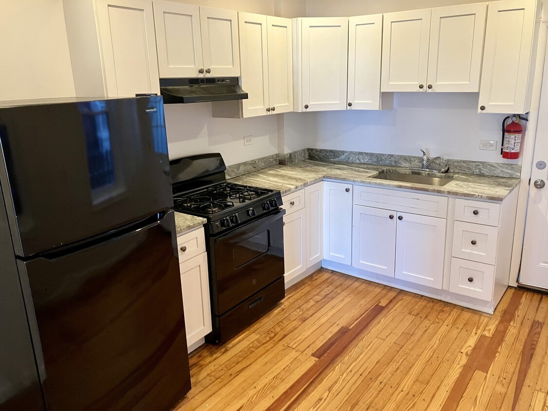 Photo - 227 Broadway (Gloucester City, NJ)