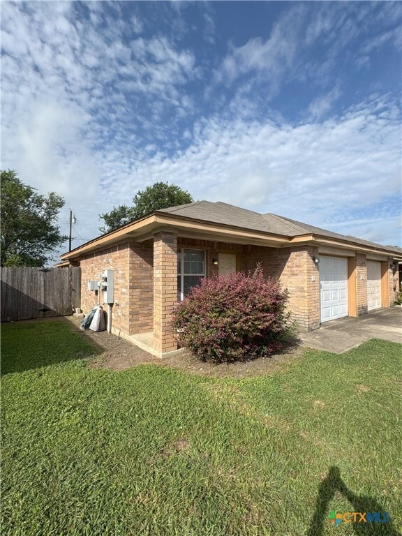 Building Photo - 1306 Chips Dr
