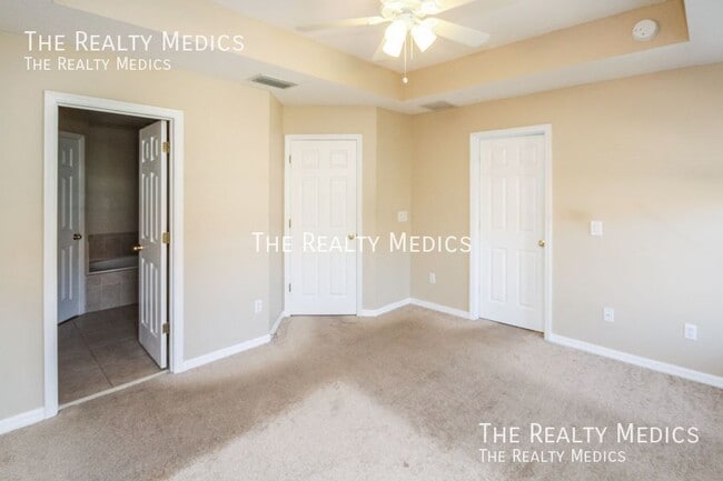 Building Photo - 5154 Fiorella Ln
