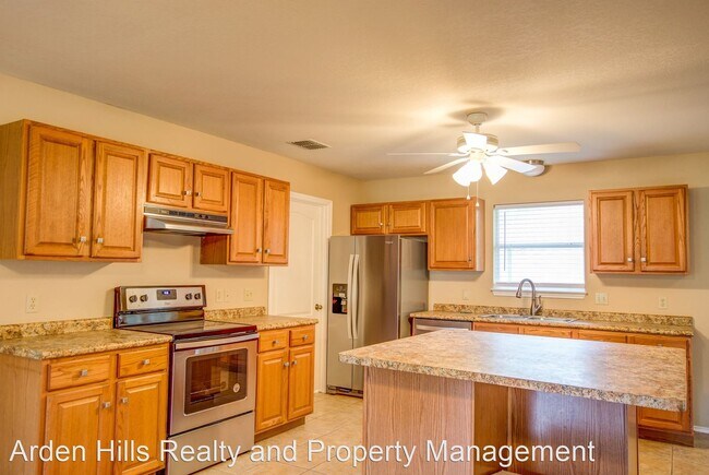 Foto del edificio - 3 br, 2 bath House - 309 Queen Bee Dr