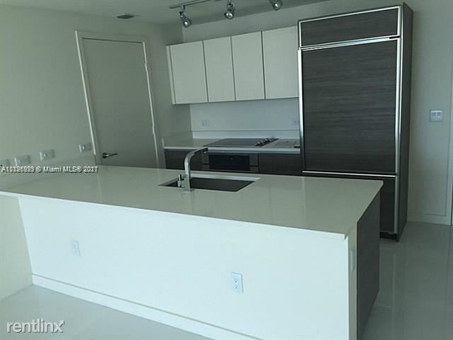 Foto principal - 1100 S Miami Ave