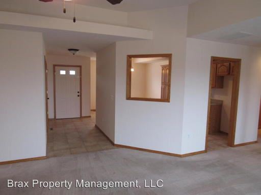 Building Photo - 1169 W Lois Ln