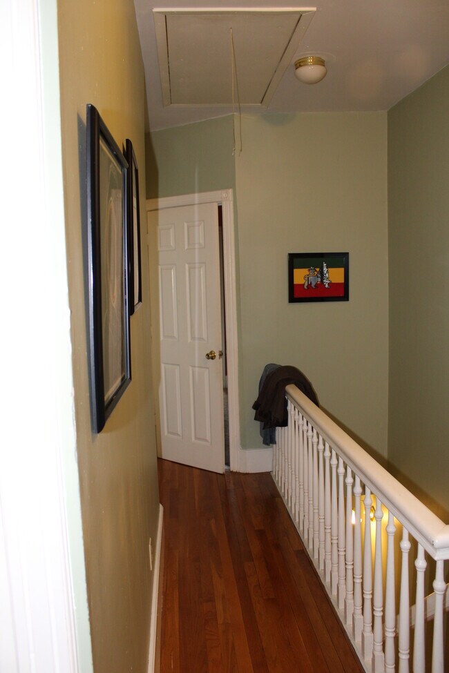Hallway - 460 S 7th Ave