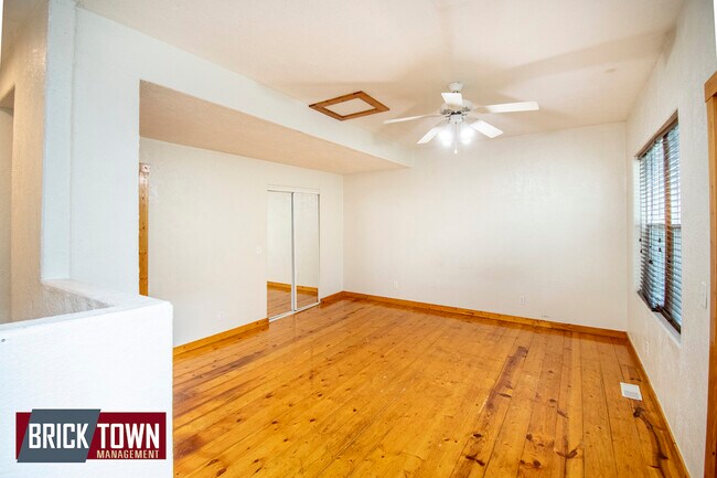 Foto del edificio - 1414 S 16th St