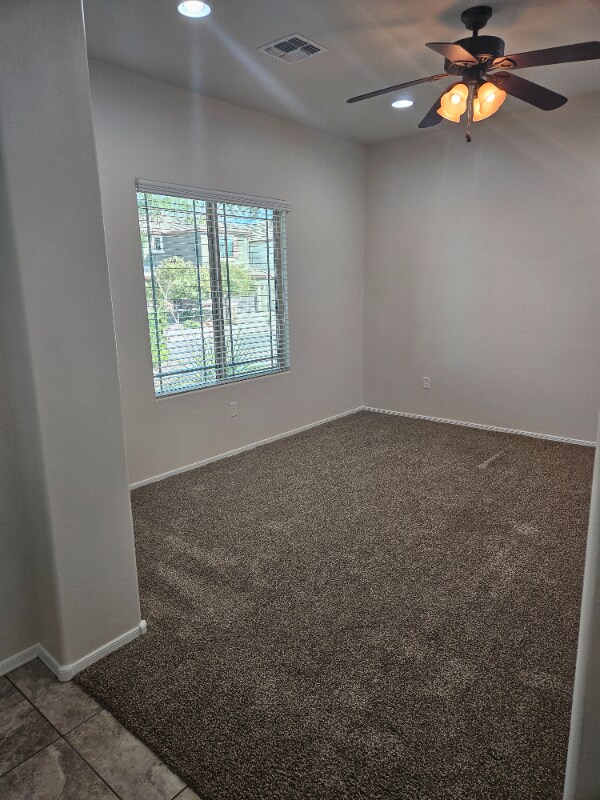 Foto del edificio - 10856 E White Sage Dr