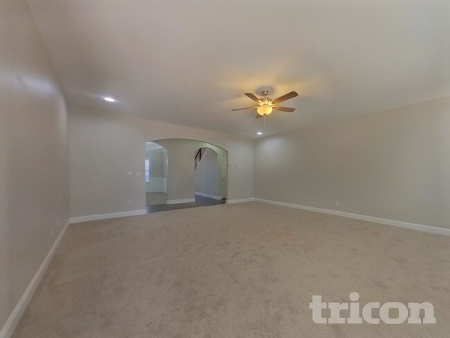 Building Photo - 7915 Alta Ct