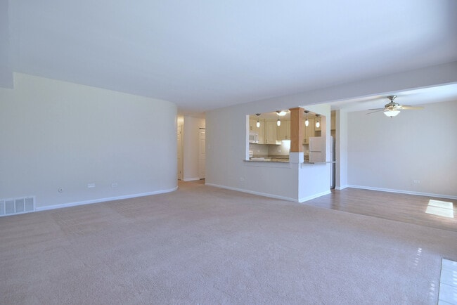 Building Photo - 4428 Beau Monde Dr