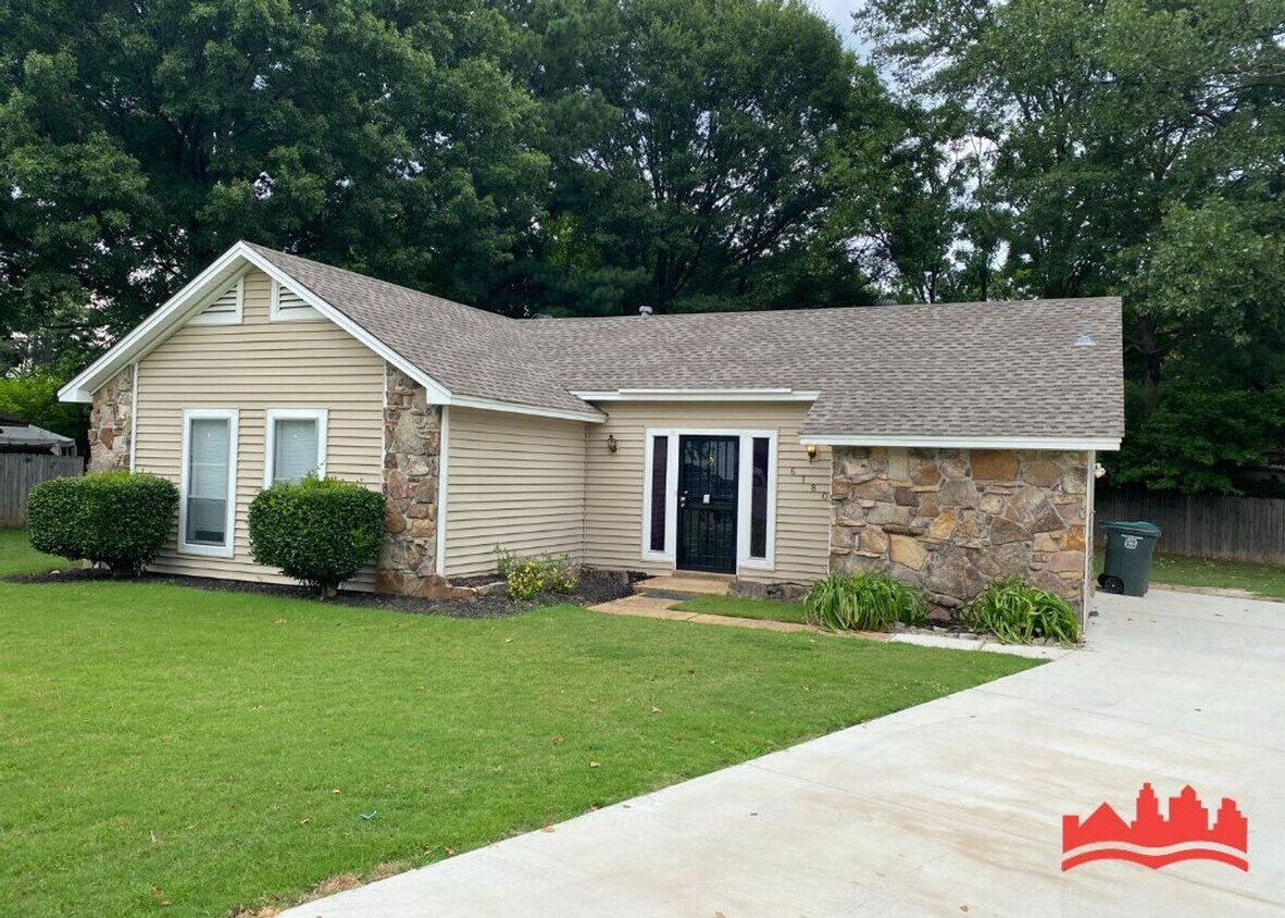 Foto principal - 6180 Springwind Cove