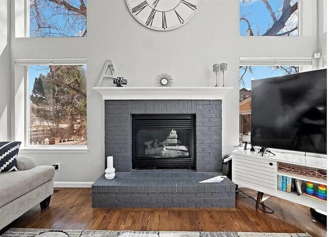 Photo - OMG this is a Stunning Large 5 BR House