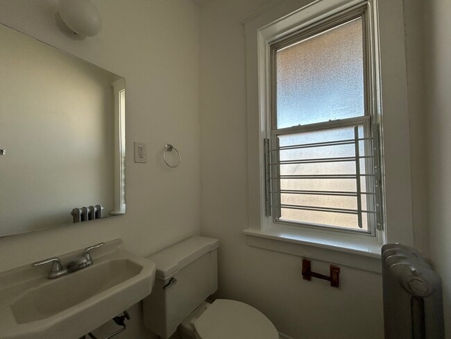 Foto del edificio - 2659 N Spaulding Ave
