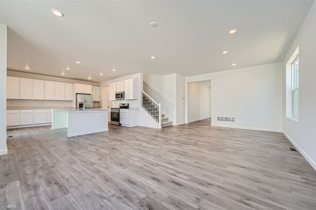 Building Photo - 4 br, 2.5 bath House - 24491 East Atlantic Dr