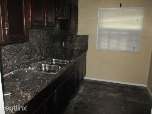 Foto del edificio - 9180 Hartwell St