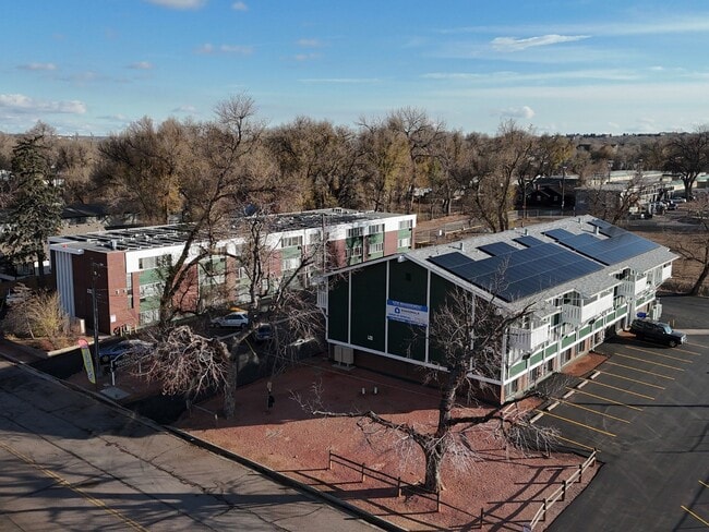 Building Photo - Southgate Commons