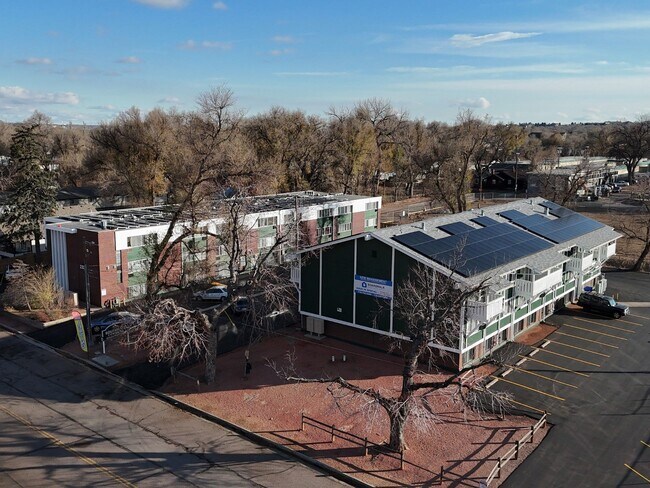 Foto del edificio - Southgate Commons