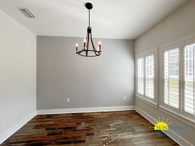 Foto del edificio - Stunning 3 Bedroom Home in North Crestview!