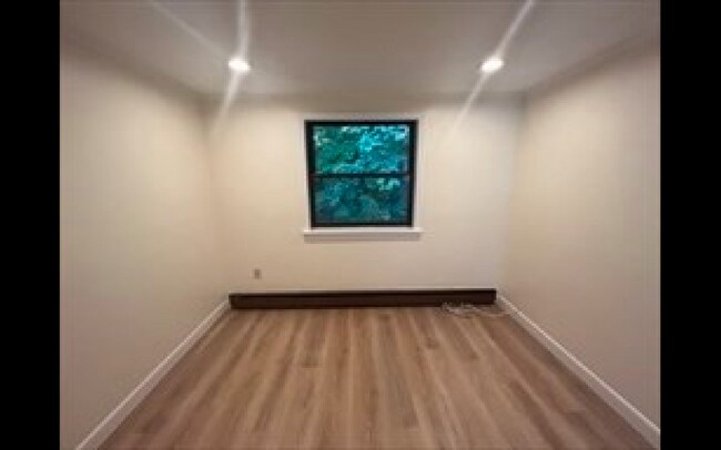 Foto del edificio - 52 Lynde St