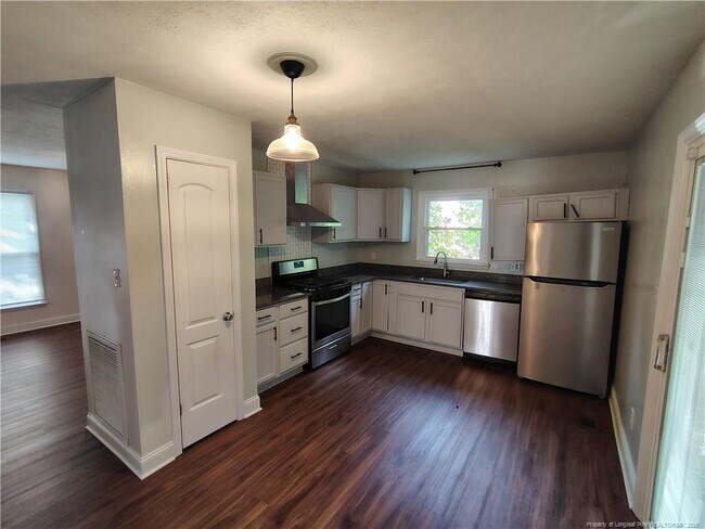 Foto del edificio - 515 Farmview Dr