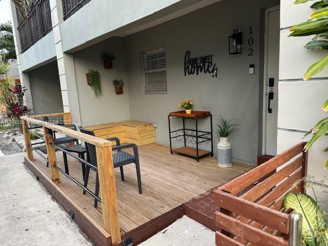 Foto principal - 2452 Taylor St