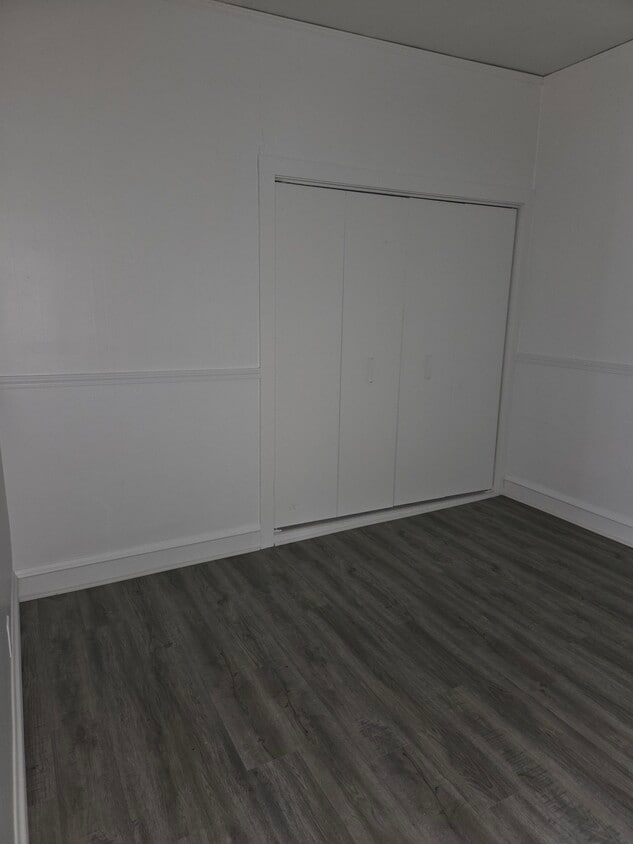 Building Photo - 138 N Main Street Apt B