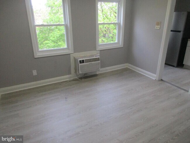 Foto del edificio - 2613 Fairview Ave