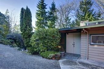 Primary Photo - 2043 81st Ave SE