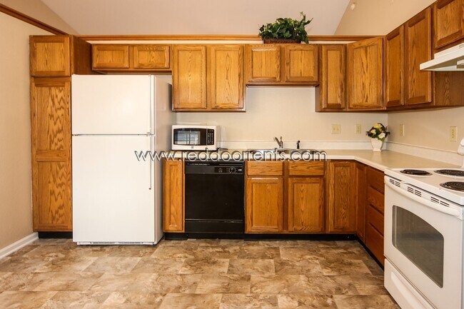 Foto del edificio - Coming Soon! Freshly Updated Fishers Home!